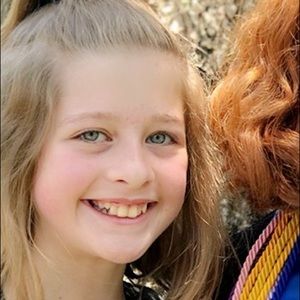 Meet your Posher, Ella